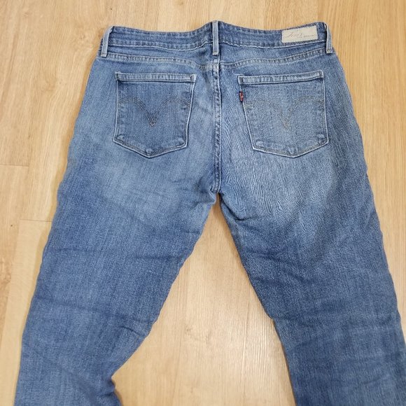 Levi's Light Wash Demi Curve Skinny - Picture 3 of 4